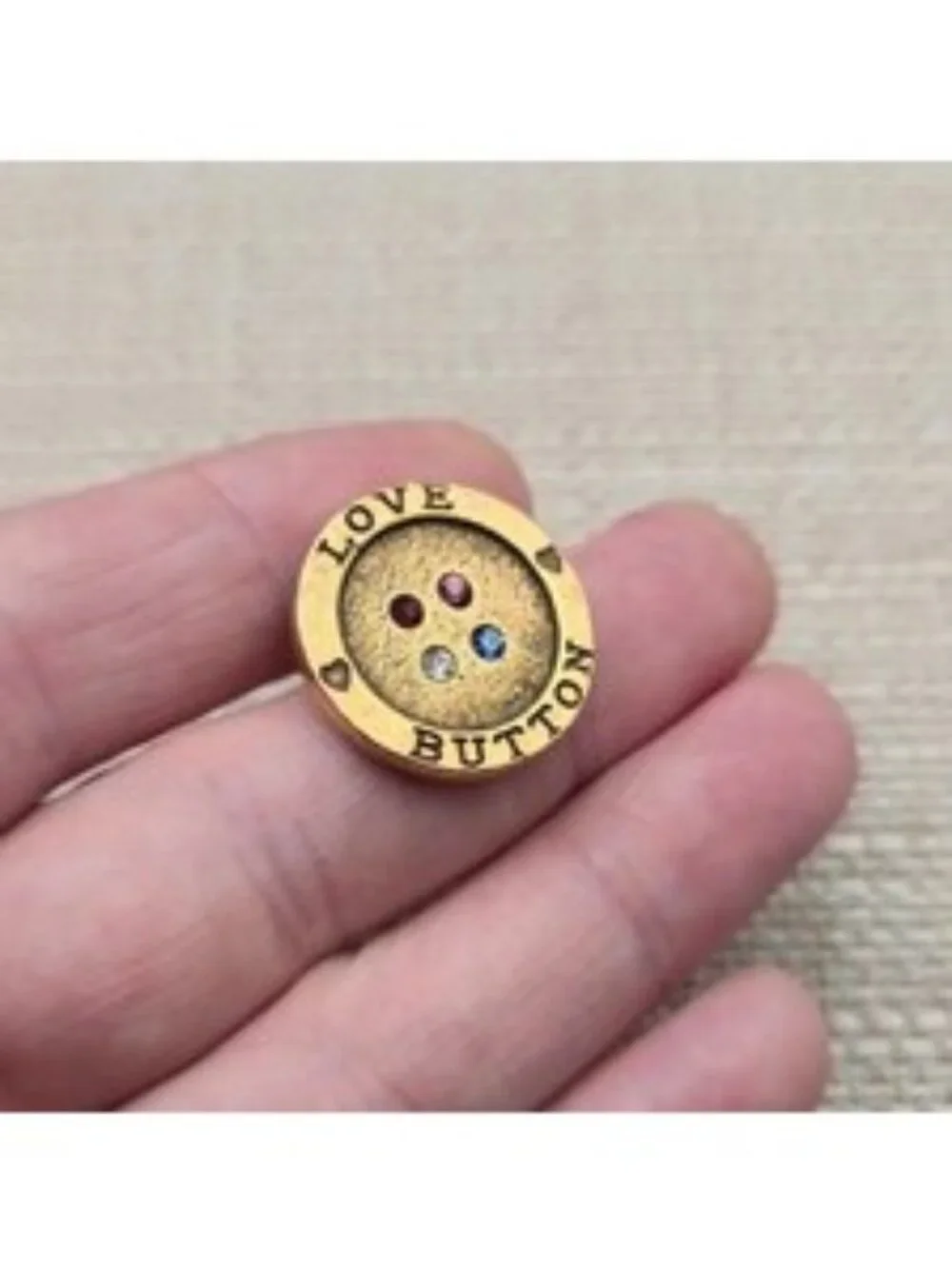 Vintage Gold Tone Love Button Rhinestone Gemstone Sewing Accent Lapel Pin A8340